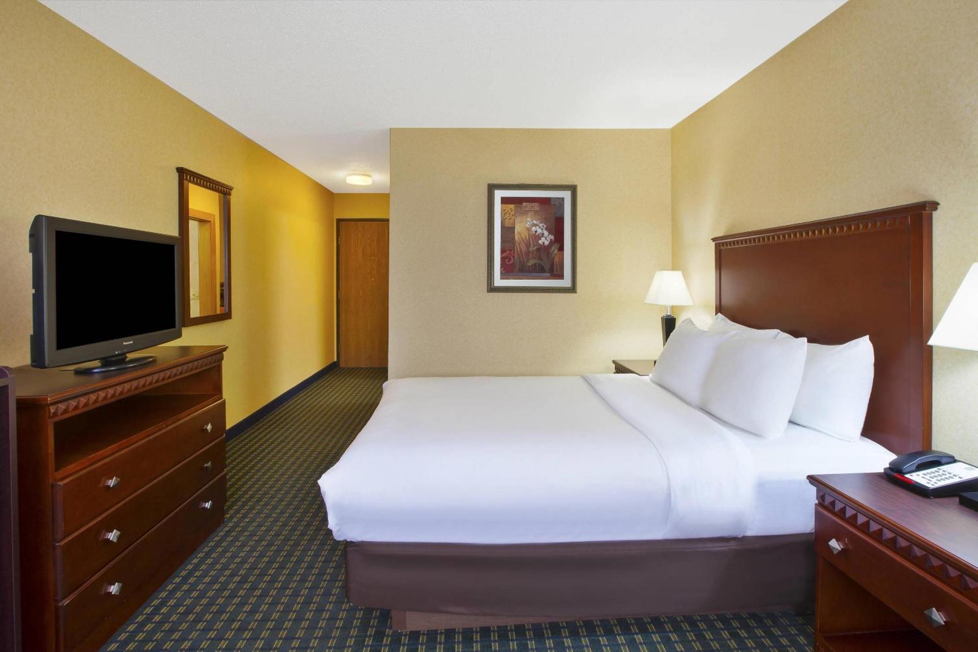 Locanda Quality Near I-69
